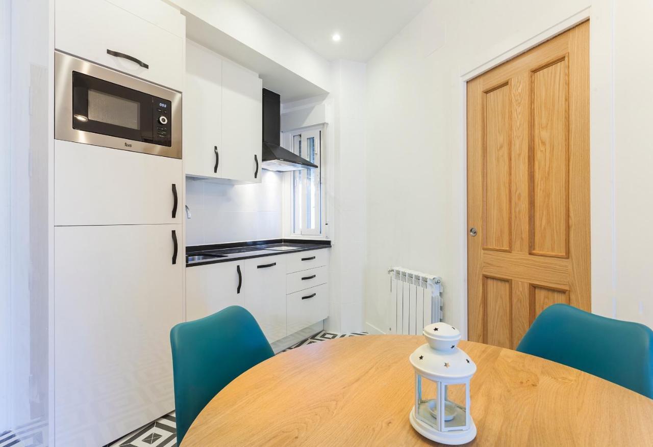 Appartement Rio Plaza En Madrid Extérieur photo